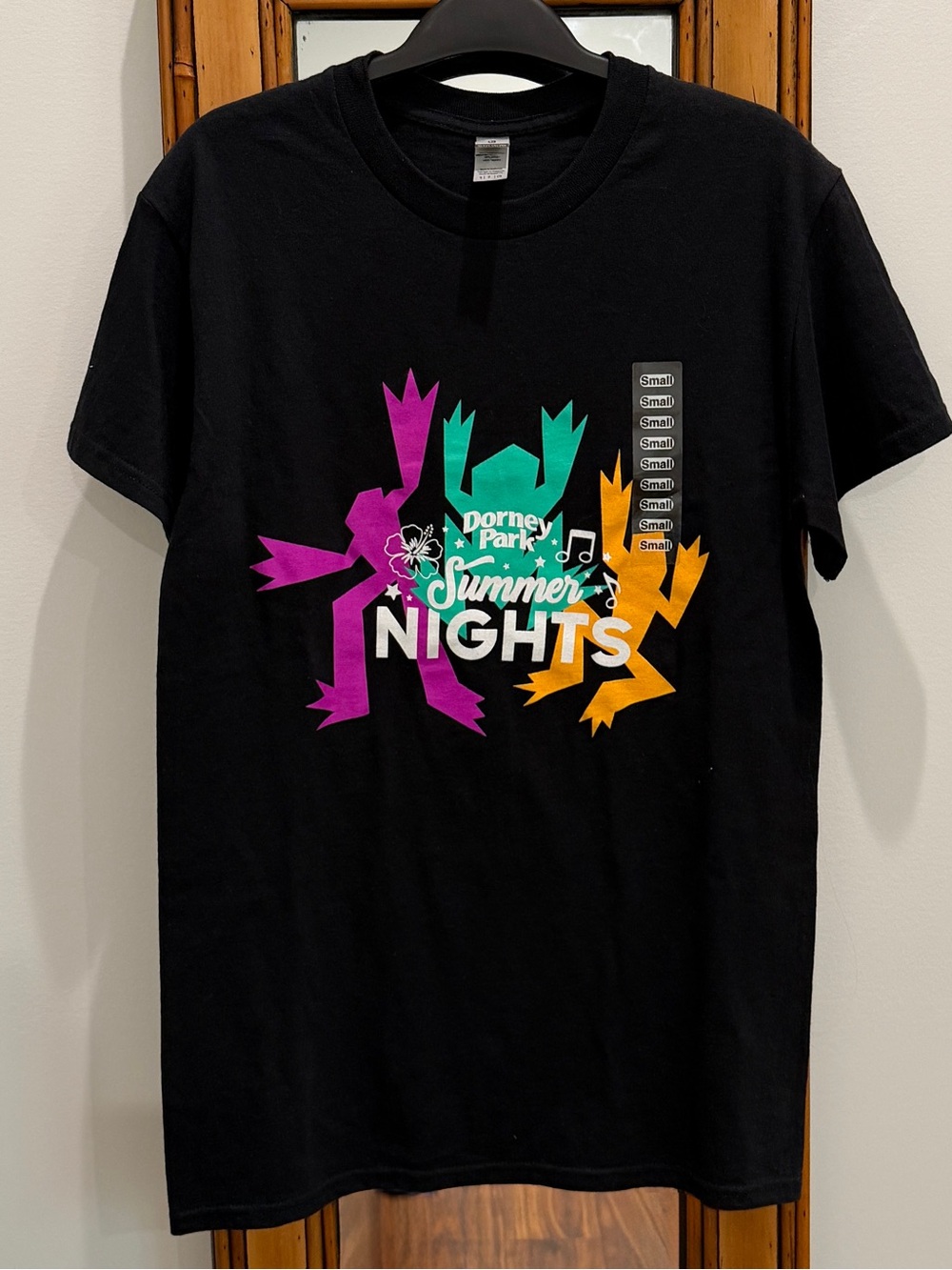 🏷️ New Dorney Park Six Flags summer nights dance party shirt small